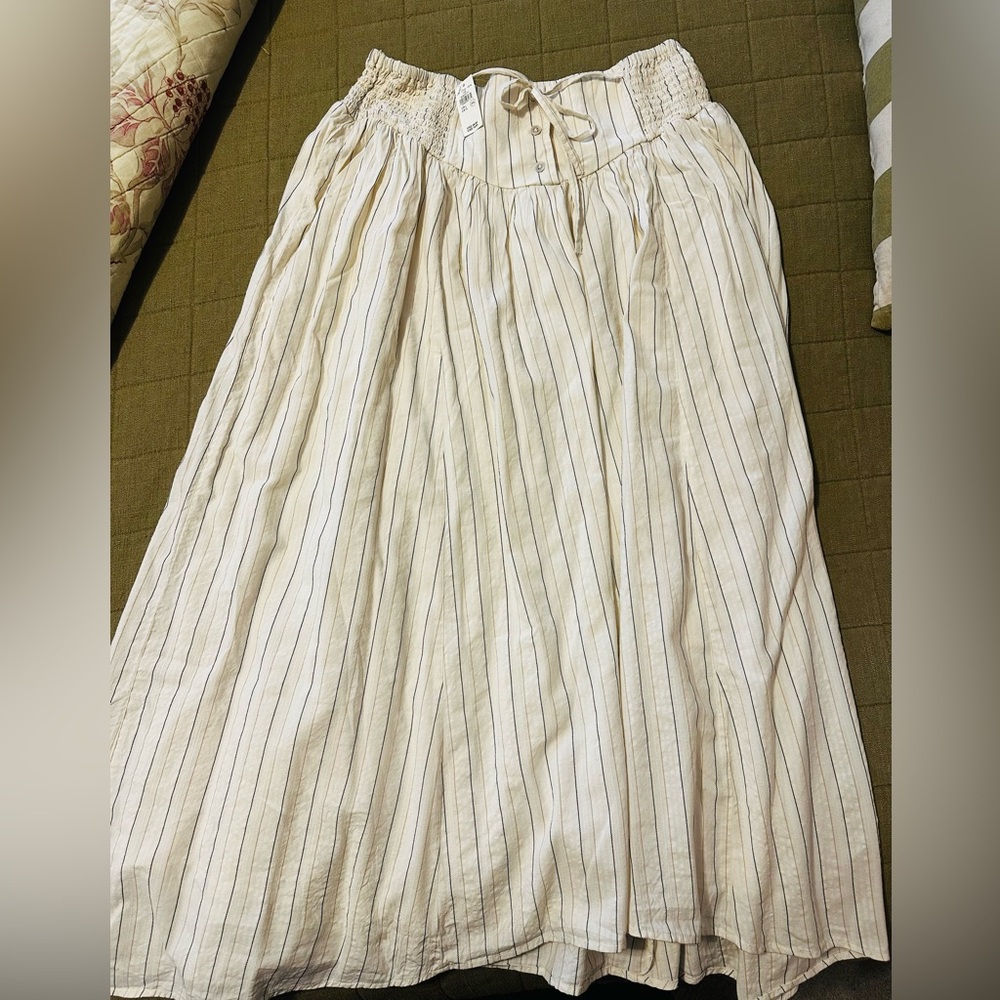 Aerie Cream and Tan Striped Midi Skirt NWT